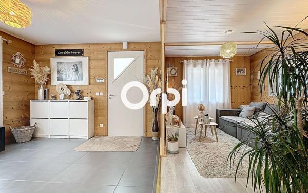 Maison à vendre    5 pièces • 110 m2 La Tour