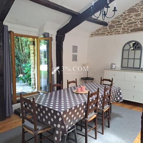 Maison 4 pièce(s) 2 chambre(s) 136 m²