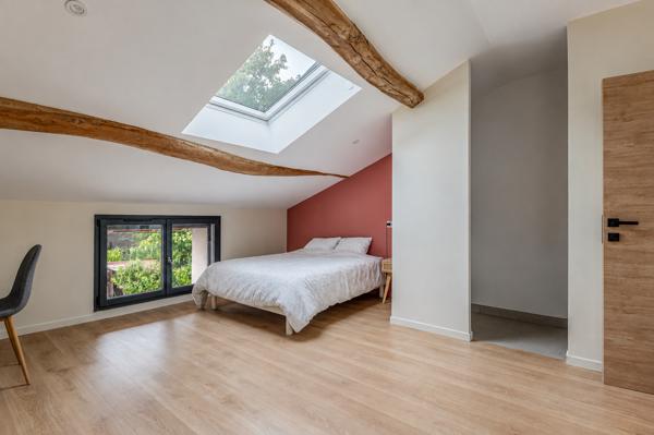 Vente Corps de ferme Bourg-en-Bresse 7 Pièces 232 m²