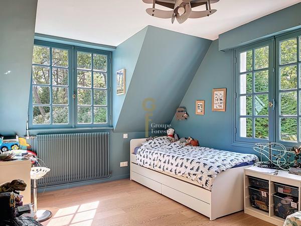 SUPERBE VILLA 4 CHAMBRES CADRE IDYLLIQUE