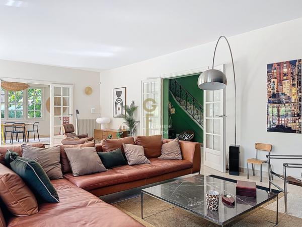SUPERBE VILLA 4 CHAMBRES CADRE IDYLLIQUE