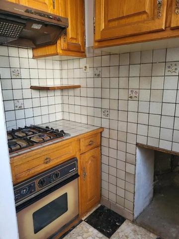 Vente                                                      Appartement
                        
                     1 pièces                      22 m2                     à Paris 6
