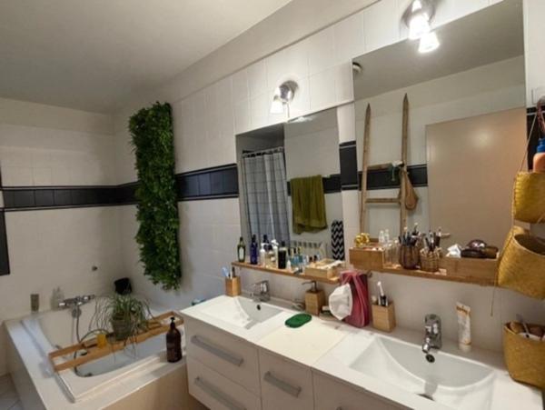 Dpt Gers (32), à vendre MIRANDE centre, belle MAISON DE CARACTERE 160m2, raffinée, sans travaux, avec cour paysagée