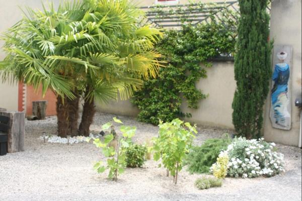 Dpt Gers (32), à vendre MIRANDE centre, belle MAISON DE CARACTERE 160m2, raffinée, sans travaux, avec cour paysagée