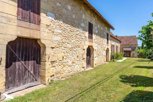 Maison à vendre |  Saint-Germain-et-Mons |  4 pièces | 137 m²