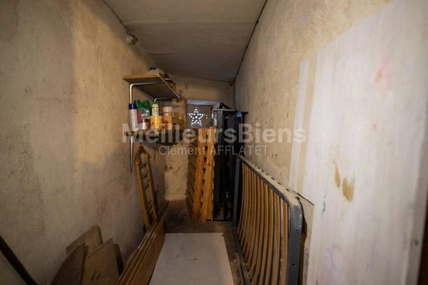 Vente Bel appartement Ancien avec cachet écusson Montpellier 34000