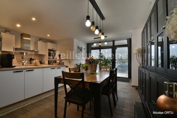 loft avec terrasse, et parking privatif 92 m² habitables à 5 minutes à pied du centre ville