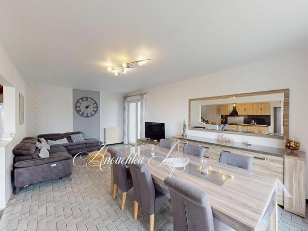 Maison 4 chambres - véranda et garage