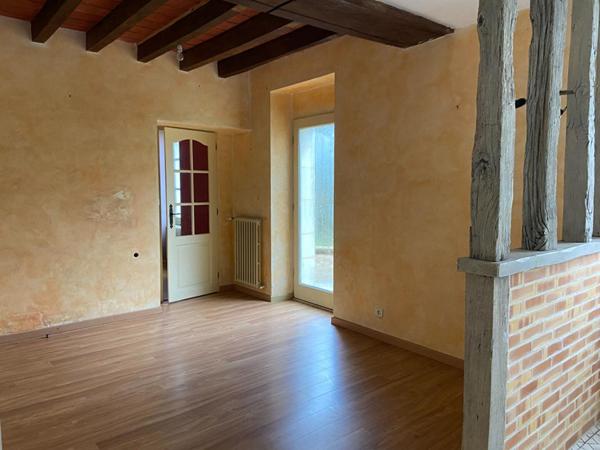 Maison Daumeray 8 pièce(s) 168.50 m2