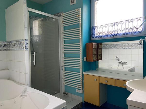 Maison Daumeray 8 pièce(s) 168.50 m2