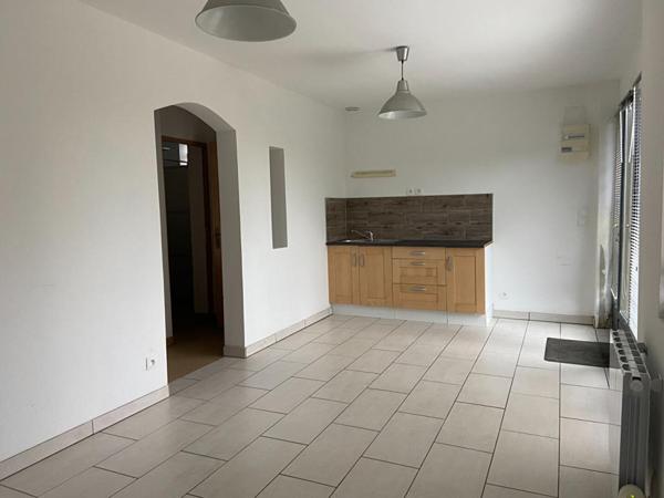 Maison Daumeray 8 pièce(s) 168.50 m2