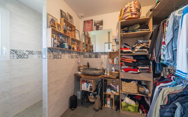 Maison à vendre    5 pièces •  Biscarrosse