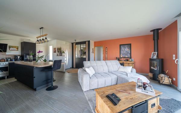 Maison à vendre    5 pièces •  Biscarrosse