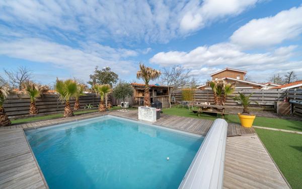 Maison à vendre    5 pièces •  Biscarrosse