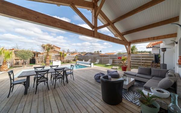 Maison à vendre    5 pièces •  Biscarrosse