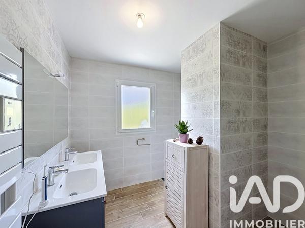 Maison à vendre 4 pièces 103,45 m² Château-l'Évêque