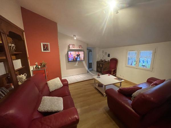 Maison de ville rénovée pour investissement locatif