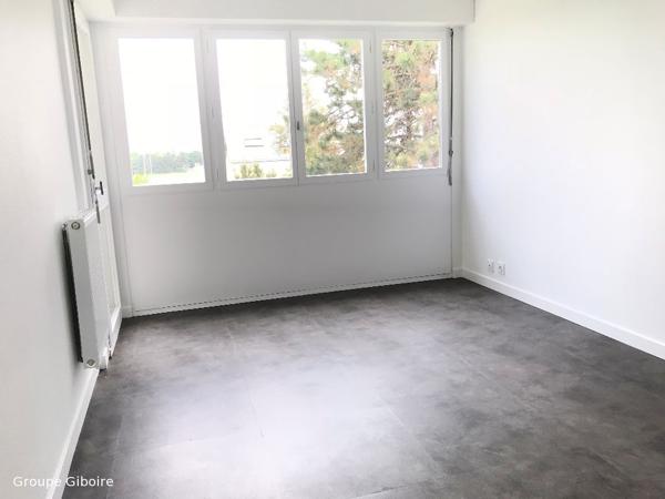 Appartement T2 à louer - 38 m² (réf : 570588)