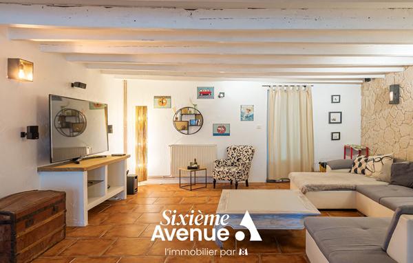 Maison 6 pièces 204.5 m2