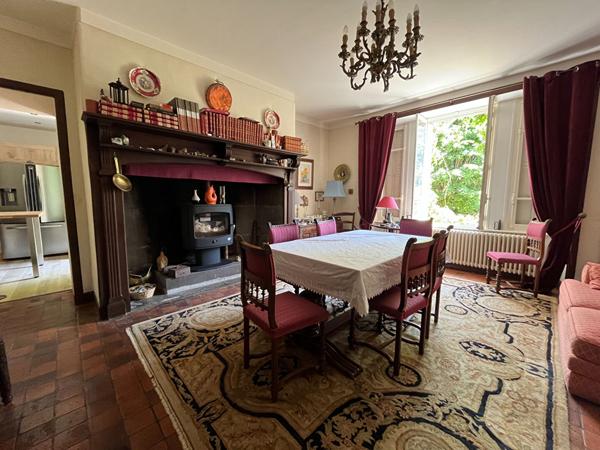 Maison de maître 9 pièces 380 m2