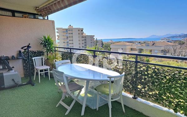 Appartement à vendre    3 pièces • 75,85 m2 Antibes