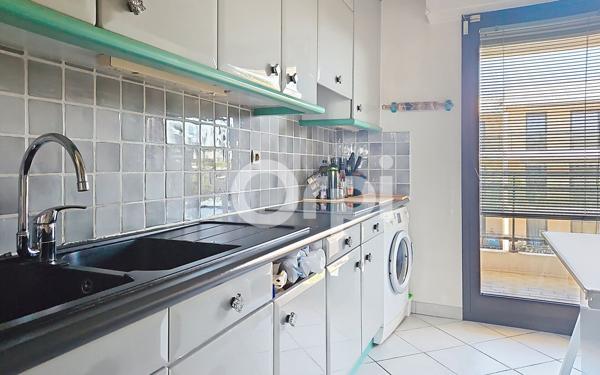Appartement à vendre    3 pièces • 75,85 m2 Antibes