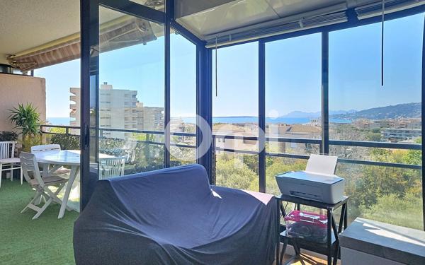 Appartement à vendre    3 pièces • 75,85 m2 Antibes