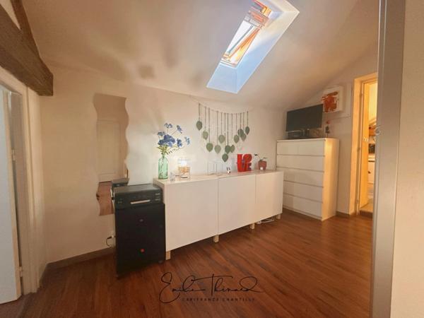 appartement 3 pièces avec Jardin et stationnement privé - PROCHE LUZARCHES