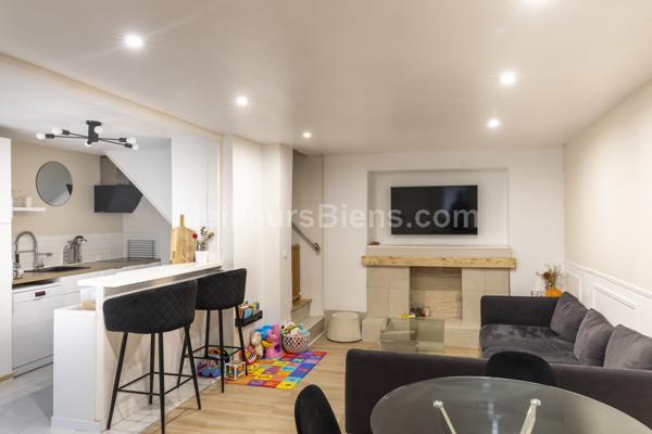 Maison 5 pièces rénovée-centre ville CHARS