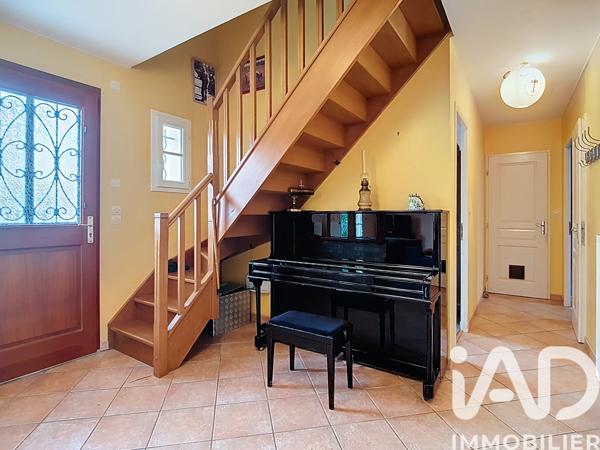 Maison à vendre 8 pièces 139 m² Cepoy