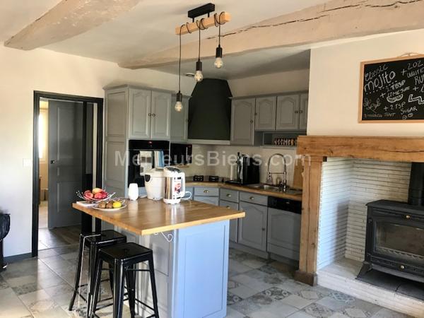 SEISSAN - Joli plain-pied rénové de 137 m2 avec gîte - 4 hectares + boxes chevaux