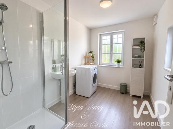 Location maison 1 pièce 99 m² Mantes-la-Ville