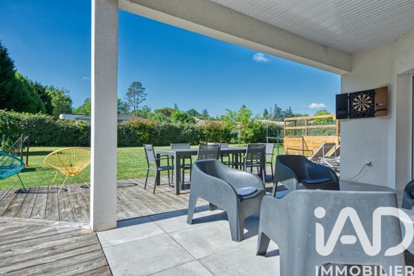 Maison à vendre 6 pièces 170 m² Camblanes-et-Meynac