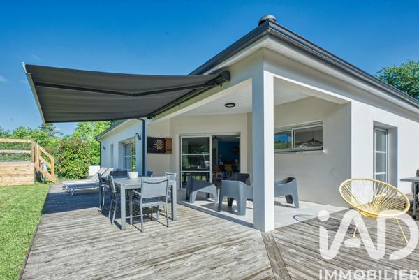 Maison à vendre 6 pièces 170 m² Camblanes-et-Meynac