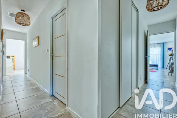 Maison à vendre 6 pièces 170 m² Camblanes-et-Meynac