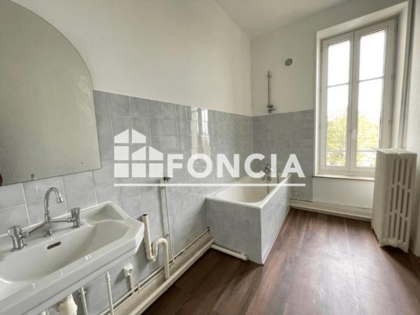 Location Appartement 4 pièces 93.04 m² - 4 RUE FELIX FAURE Nancy 54000