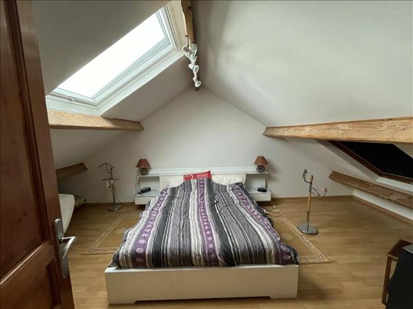 Maison à vendre |  Marolles |  8 pièces | 166 m²