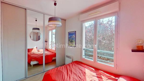 ALFORTVILLE - Duplex de 3 pièces avec balcon et jardin - 2 parking