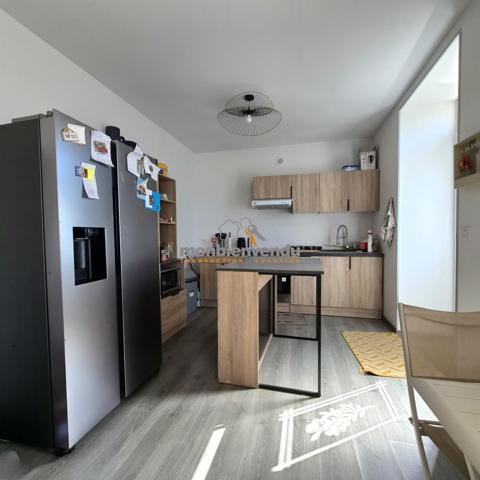 Immeuble comprenant 4 appartements
