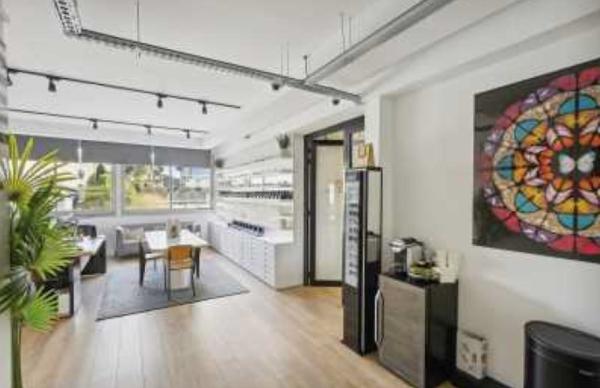 Bureaux à louer à PARIS 75010