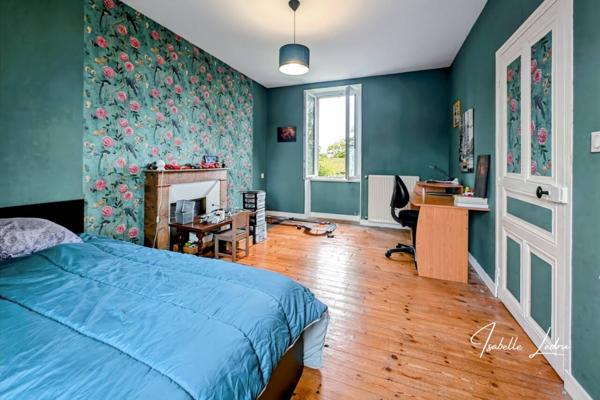 Maison à vendre 6 pièces de 188 m²