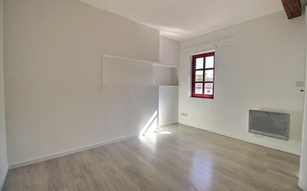 Appartement à louer    2 pièces •  Lavaur