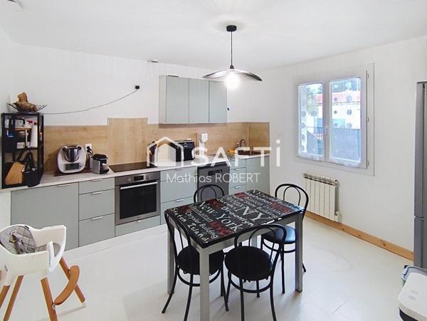 Maison plain pieds de 4 pièces de 100 m² à Saint-Yrieix-sur-Charente