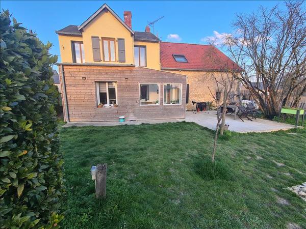 Maison à vendre |  La Champenoise |  8 pièces | 202 m²