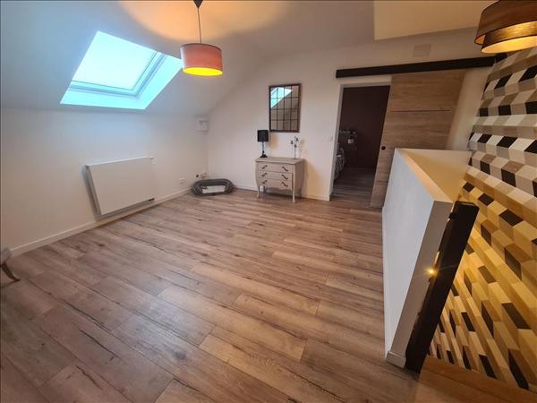 Maison à vendre |  La Champenoise |  8 pièces | 202 m²