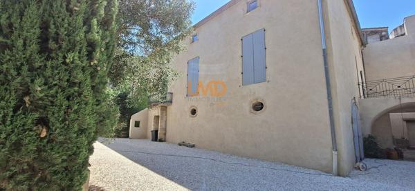 superbe appartement T3 bis coeur de ville Sommières