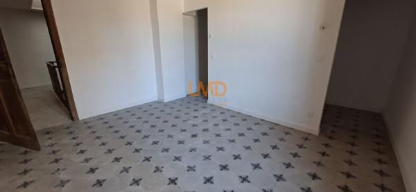 superbe appartement T3 bis coeur de ville Sommières