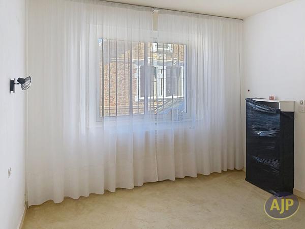 Maison à vendre Les Sables D Olonne - 6 pièces, 116m² avec 3 chambre(s) à 411 600€ - AJP Immobilier Les Sables-d'Olonne