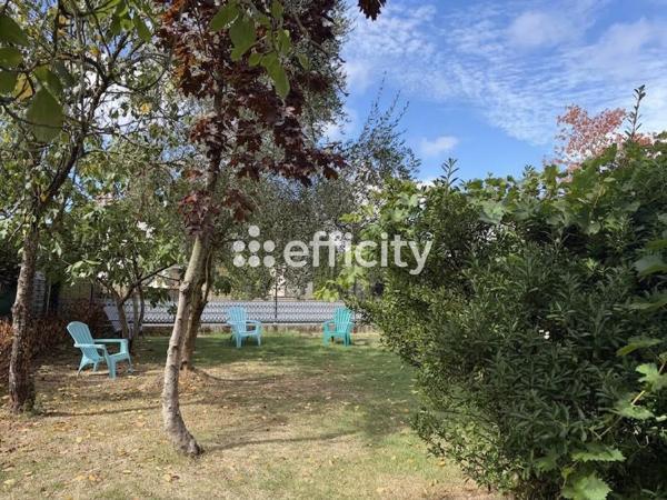 Maison
         8 pièces
        - 185 m² Exclusivité 379 000 € *