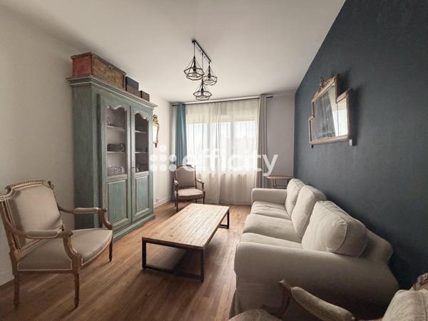Maison
         8 pièces
        - 185 m² Exclusivité 379 000 € *